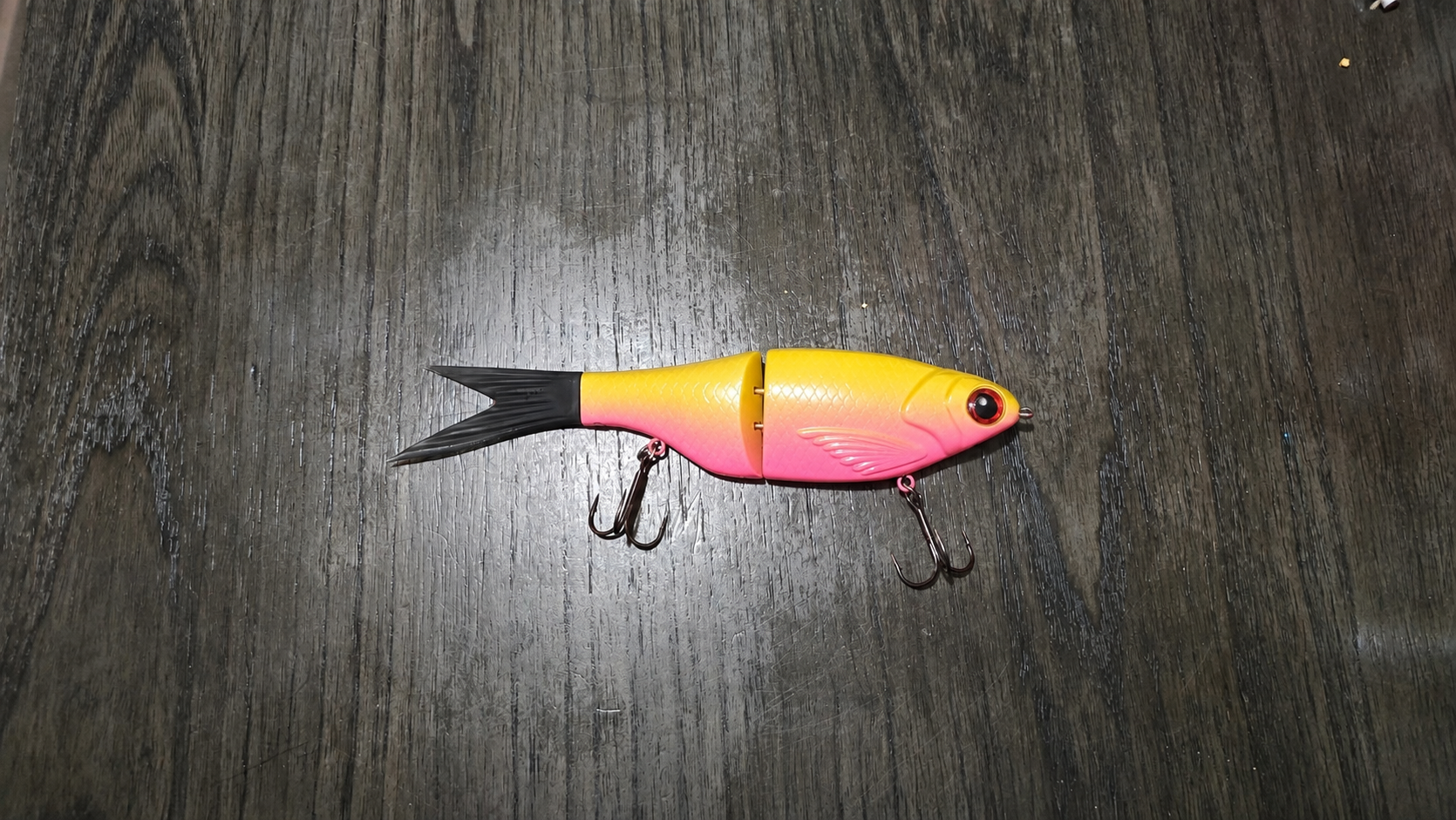 8.5 inch pink lemonade glide bait