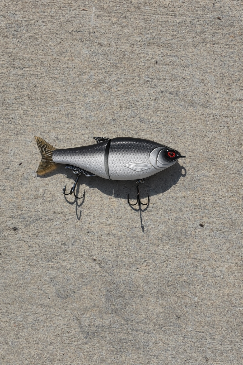 6.5 inch black mullet glide bait