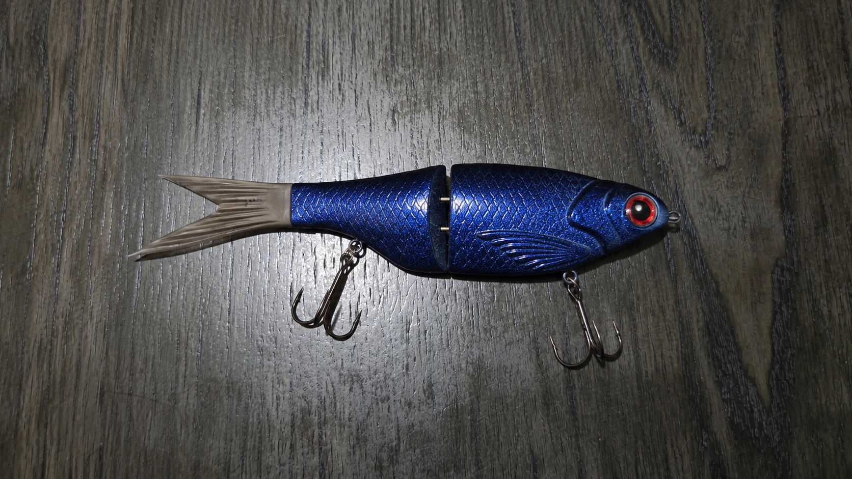 8.5 inch midnight menhaden glide bait