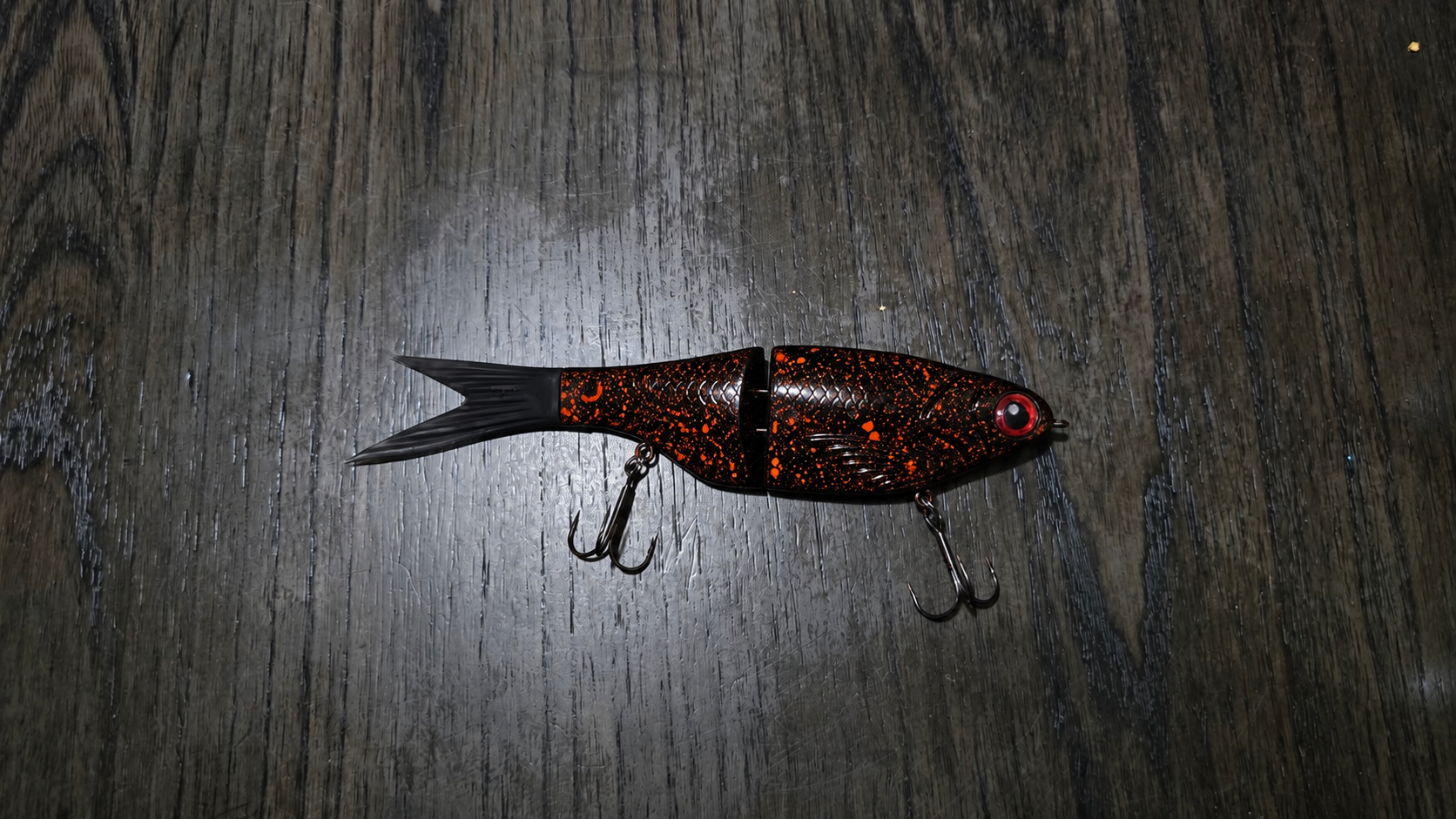 8.5 inch orange splatter glide bait