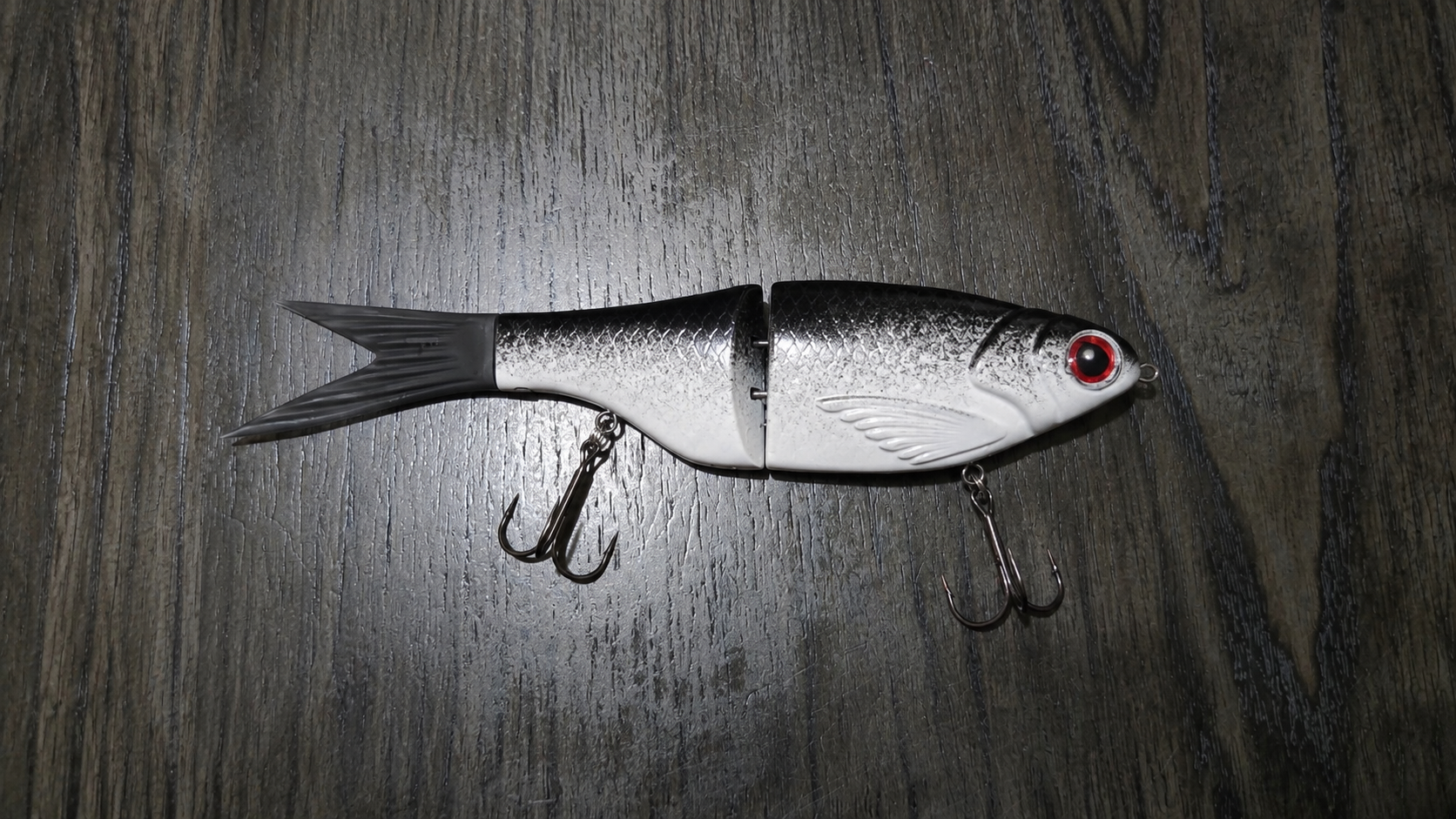 8.5 inch black mullet glide bait
